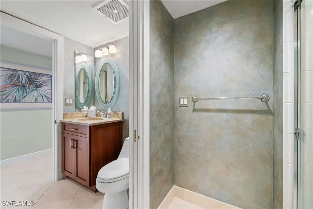 4021 Gulf Shore Boulevard N Naples FL 34103