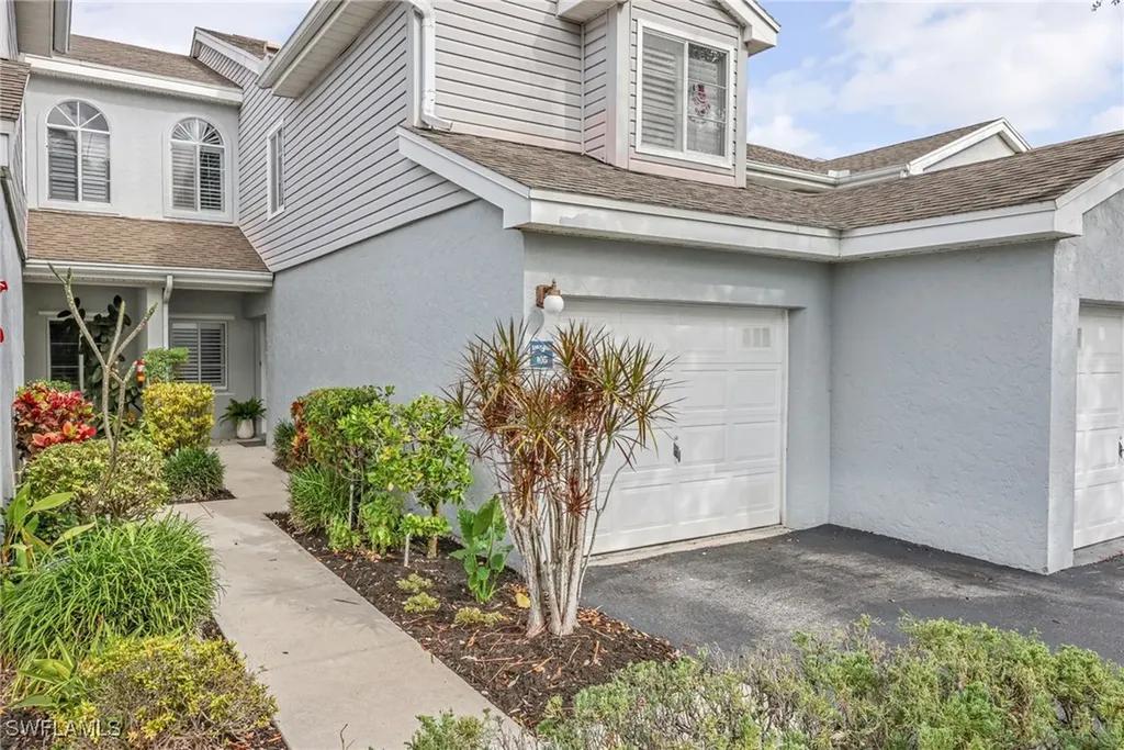 2611 Citrus Lake Drive Naples FL 34109