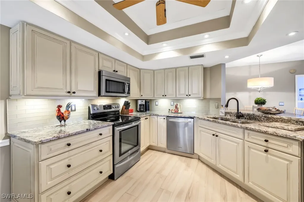 2611 Citrus Lake Drive Naples FL 34109