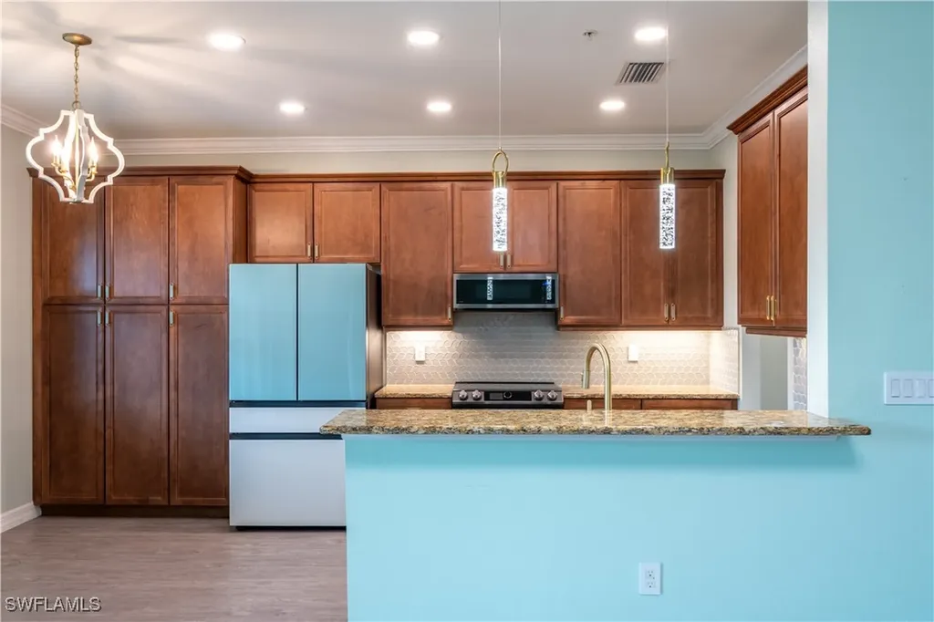 6533 Monterey Point Naples FL 34105