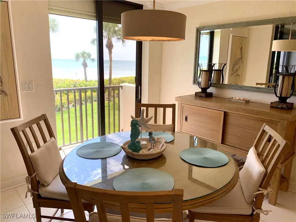 10475 Gulf Shore Drive Naples FL 34108-2053