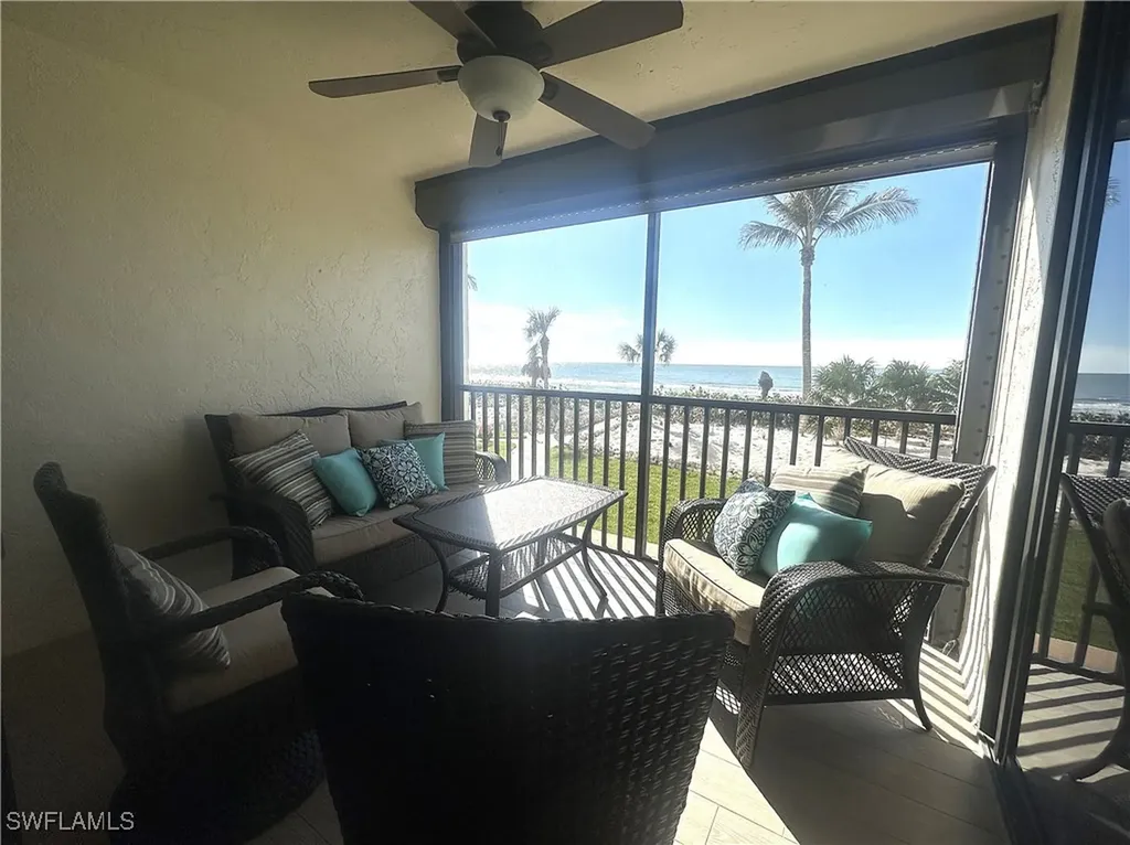10475 Gulf Shore Drive Naples FL 34108-2053