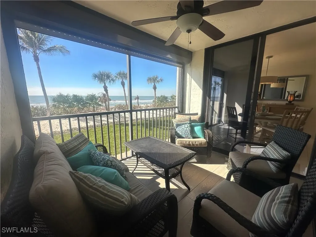 10475 Gulf Shore Drive Naples FL 34108-2053