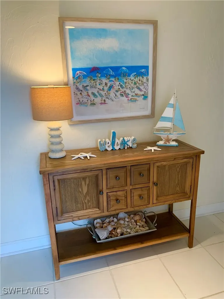 10475 Gulf Shore Drive Naples FL 34108-2053