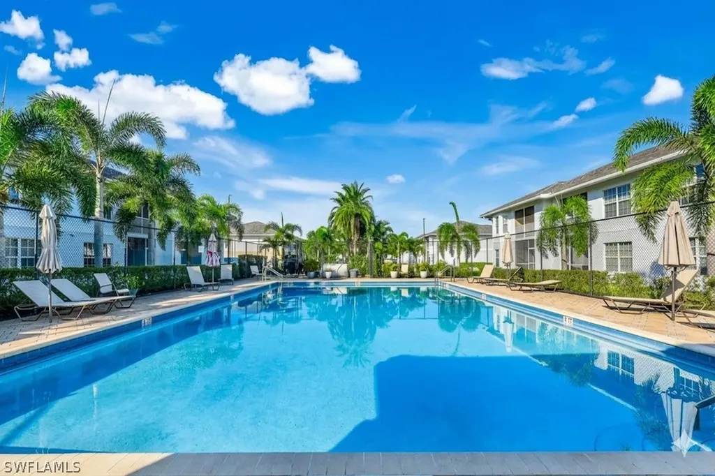 8423 Bernwood Cove Loop Fort Myers FL 33966