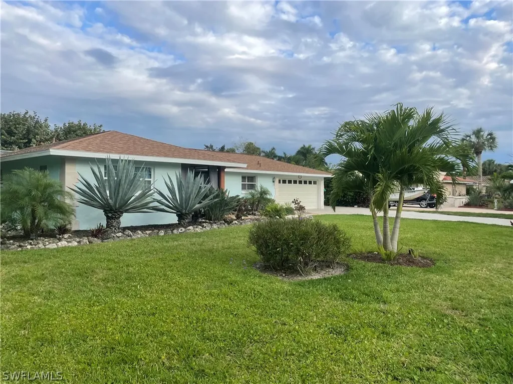 27061 Homewood Drive Bonita Springs FL 34135