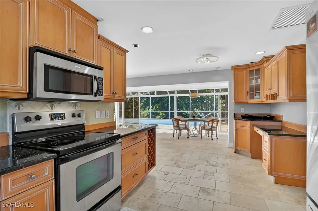 27061 Homewood Drive Bonita Springs FL 34135