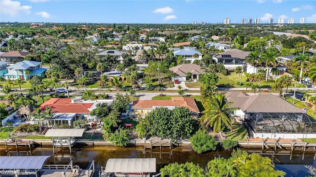 27061 Homewood Drive Bonita Springs FL 34135