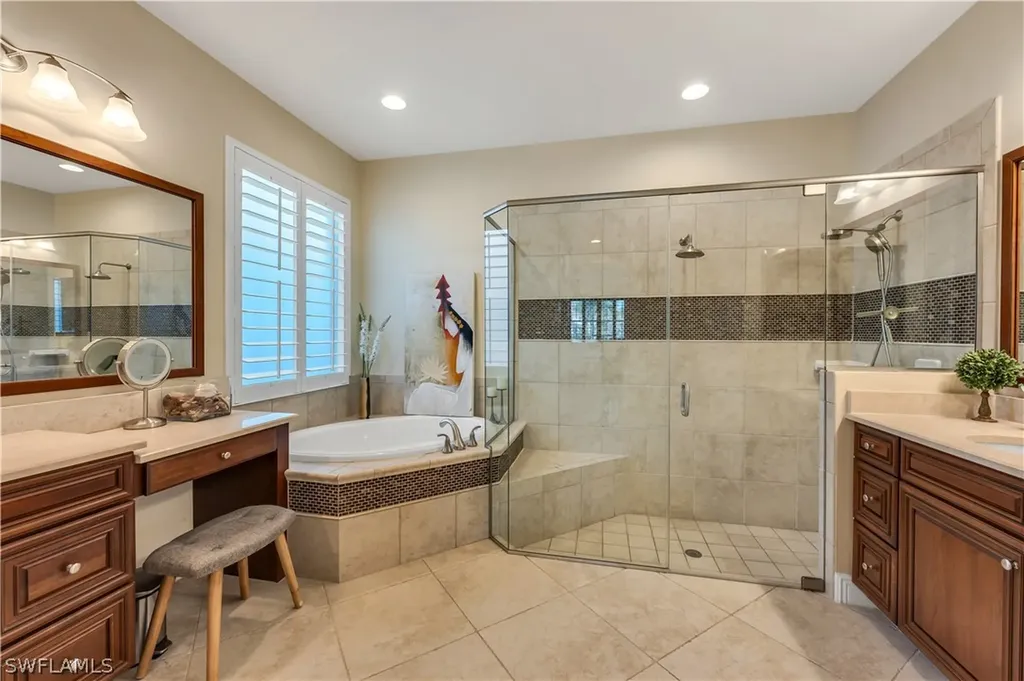 7810 Martino Circle Naples FL 34112