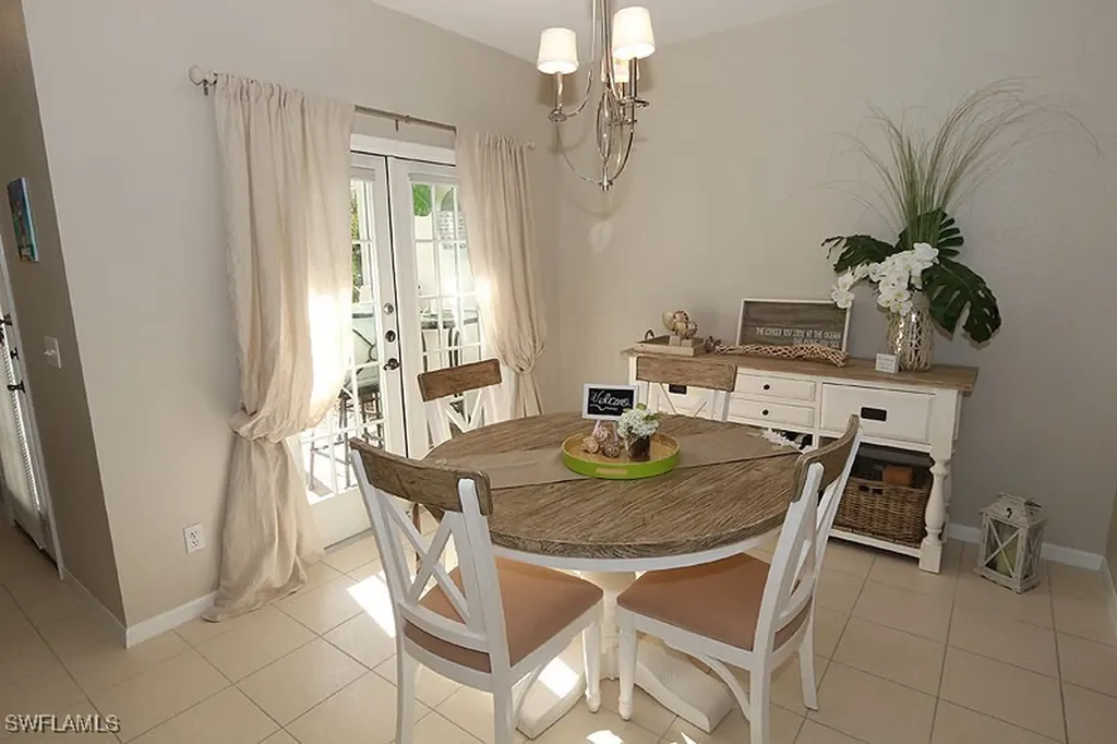 7058 Barrington Circle Naples FL 34108