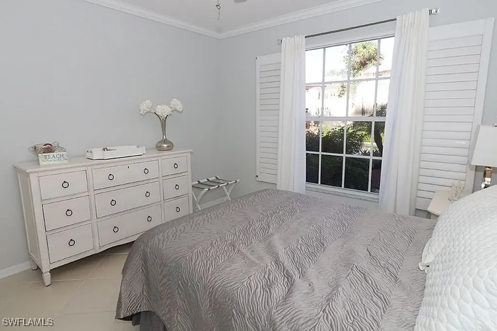 7058 Barrington Circle Naples FL 34108