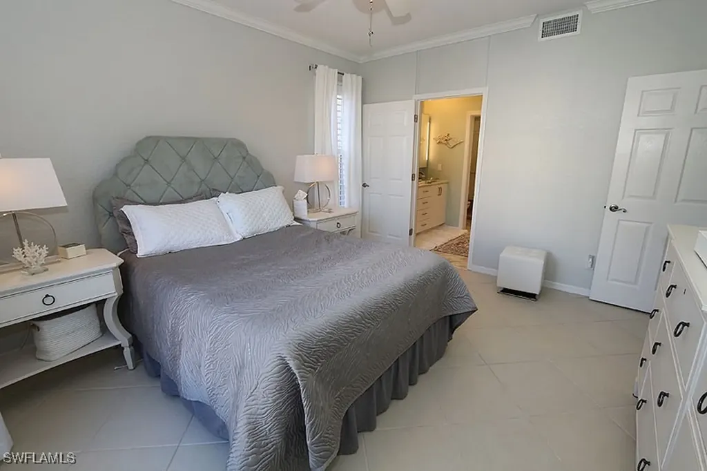 7058 Barrington Circle Naples FL 34108