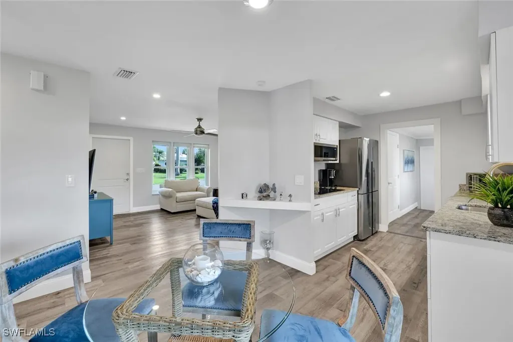 54 Hilo Court Naples FL 34112