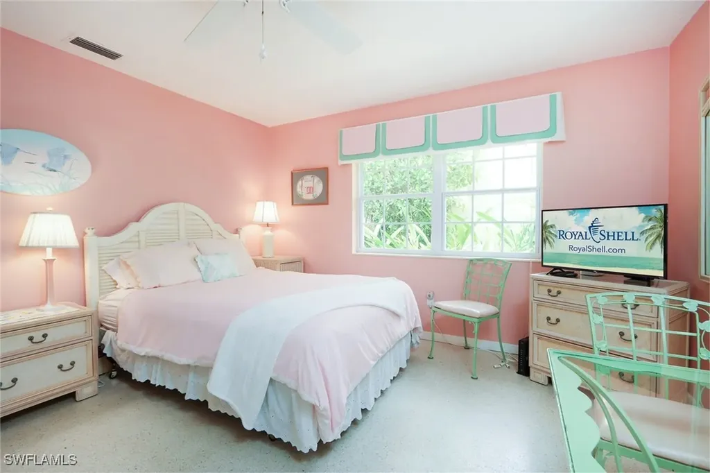 361 1st Avenue N Naples FL 34102
