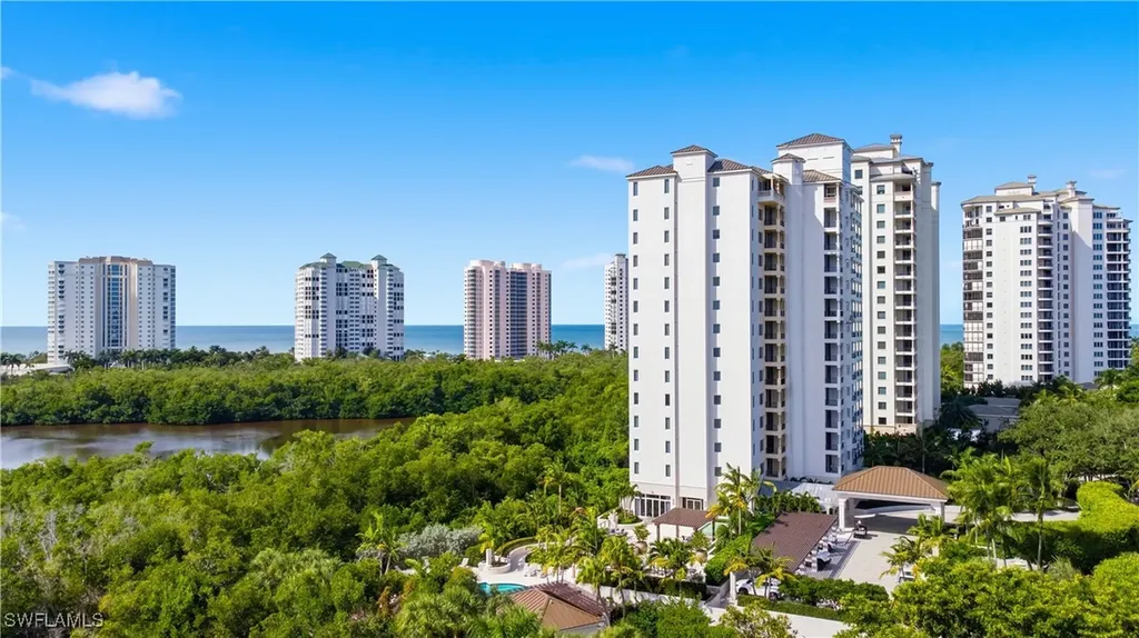 8990 Bay Colony Drive Naples FL 34108