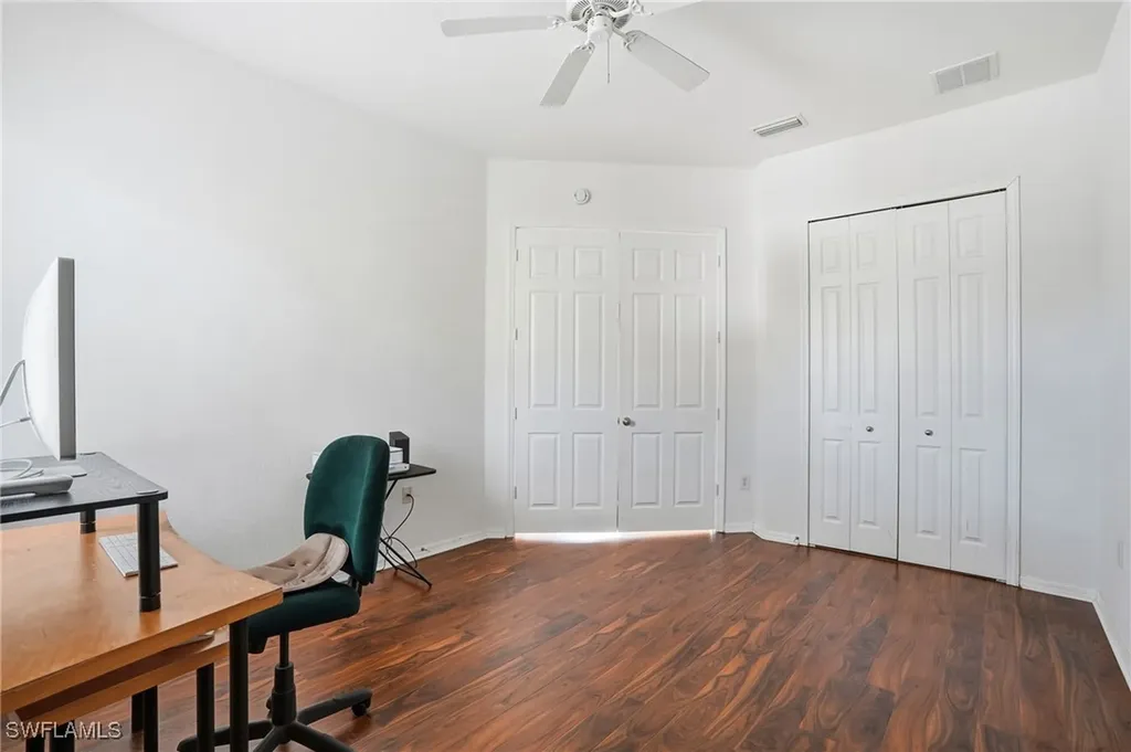 970 Peggy Circle Naples FL 34113