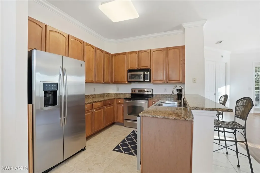 970 Peggy Circle Naples FL 34113