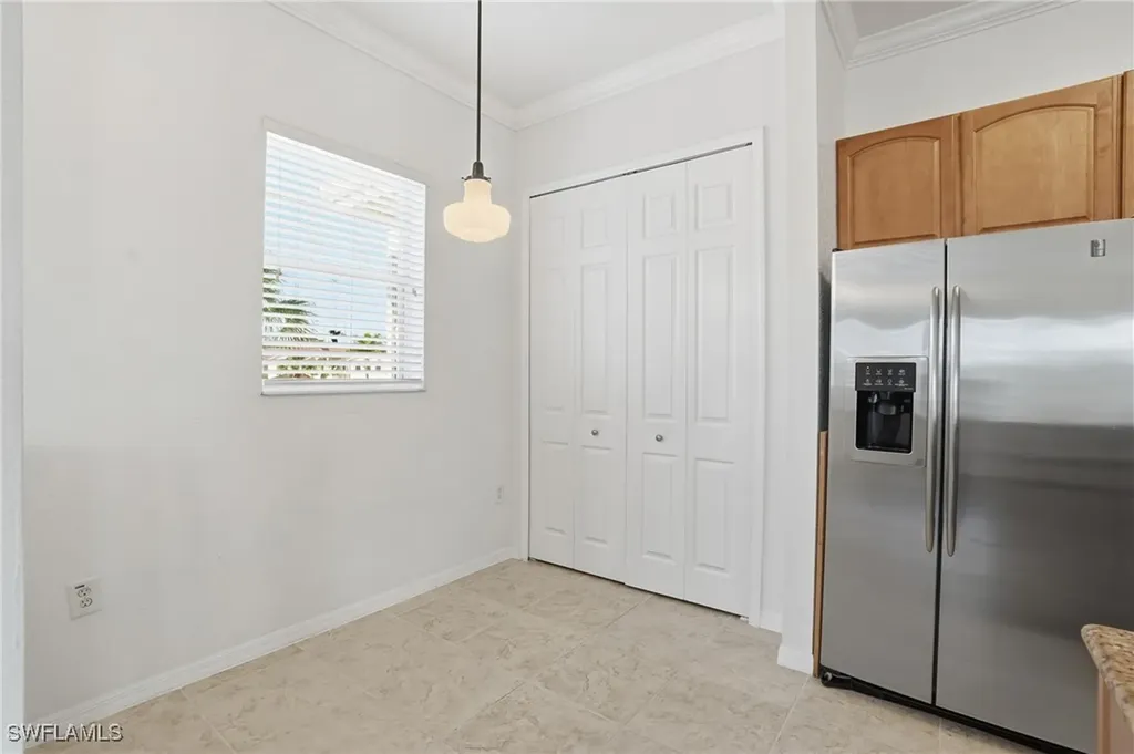 970 Peggy Circle Naples FL 34113