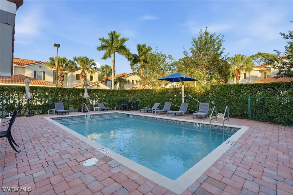 970 Peggy Circle Naples FL 34113