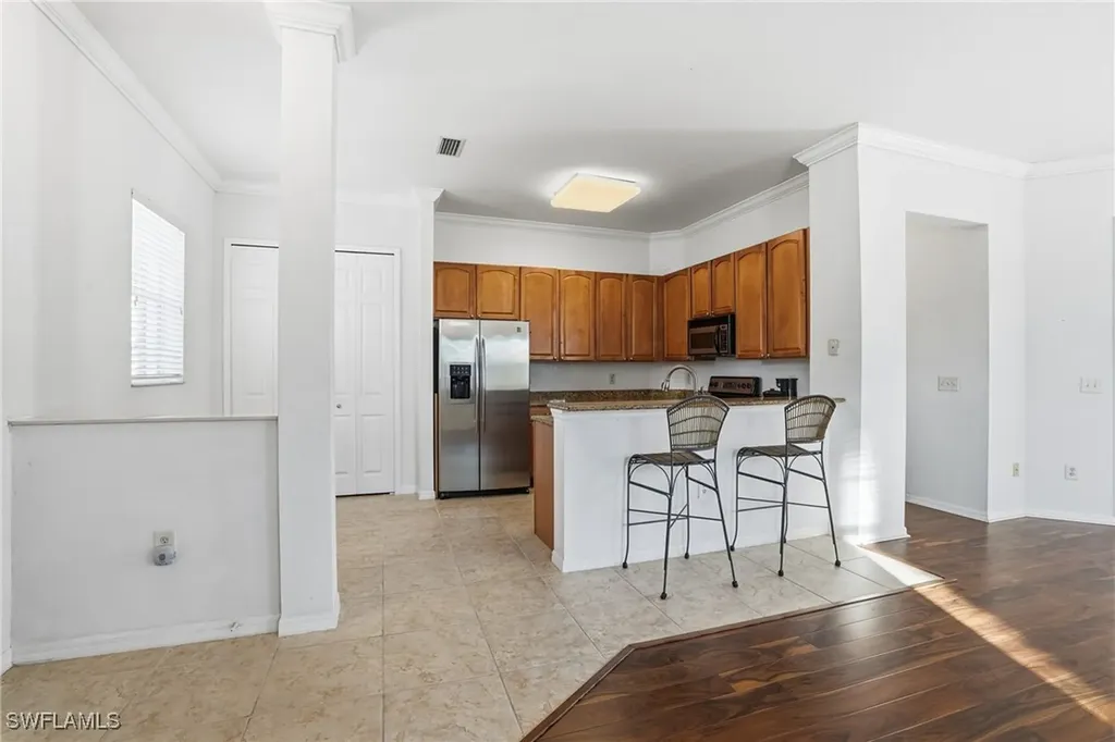 970 Peggy Circle Naples FL 34113