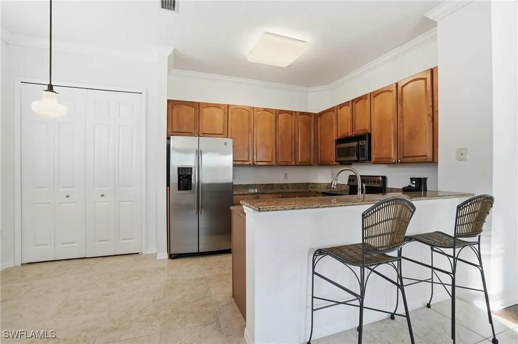 970 Peggy Circle Naples FL 34113