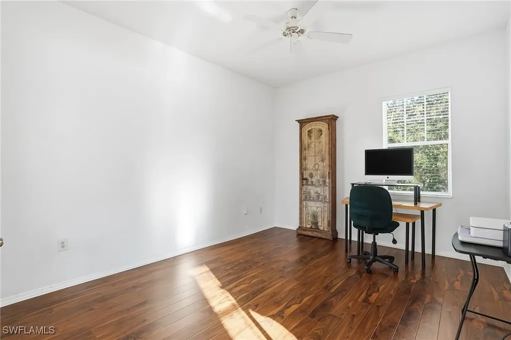 970 Peggy Circle Naples FL 34113