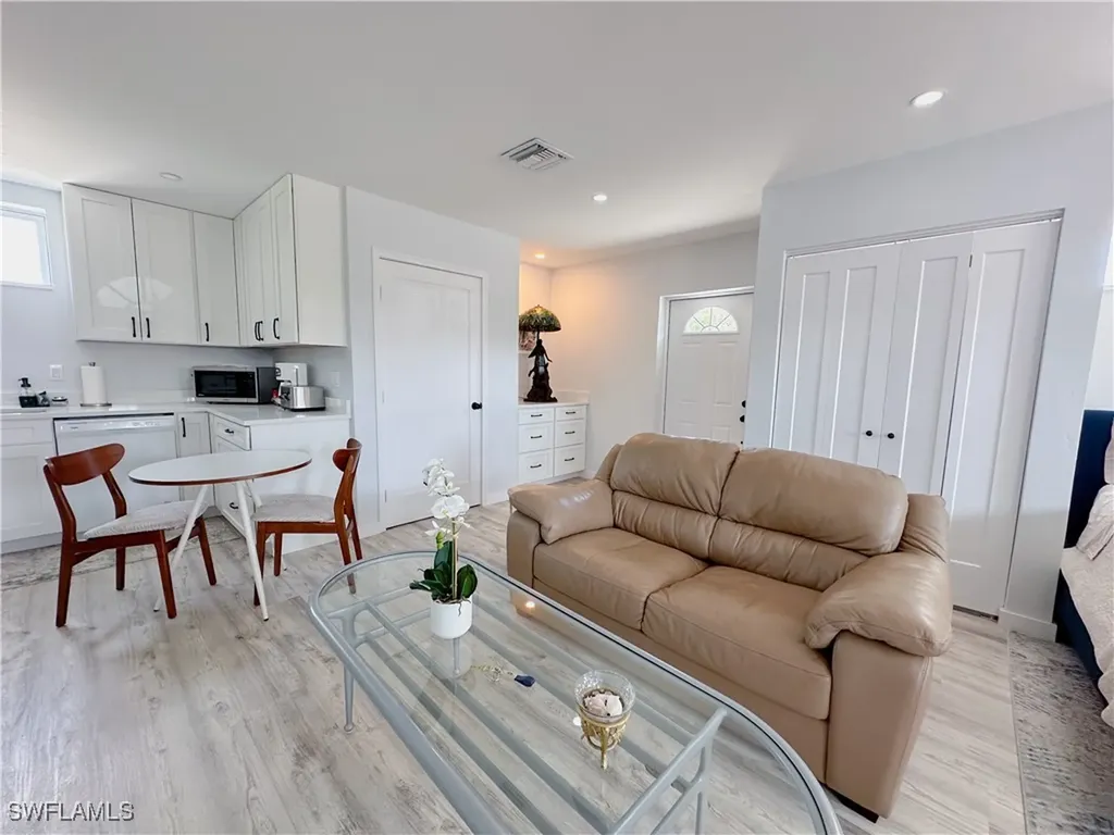 1308 Rosemary Lane Naples FL 34103
