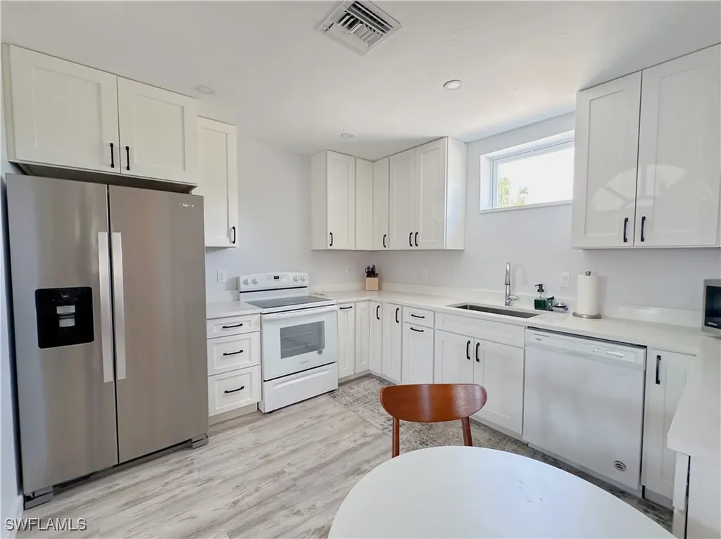 1308 Rosemary Lane Naples FL 34103