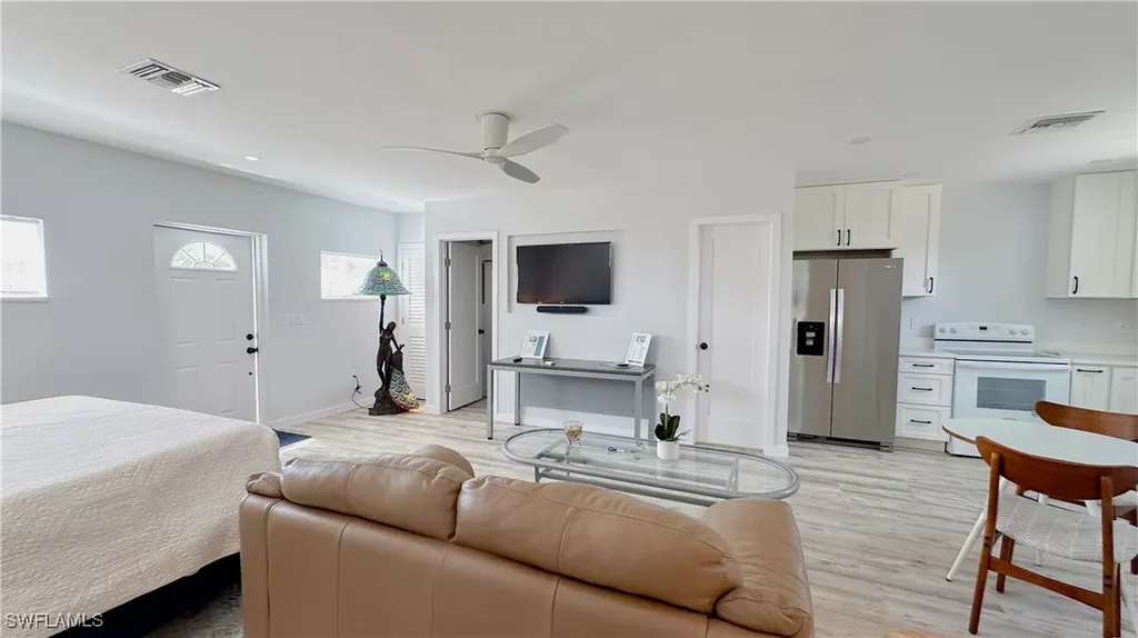 1308 Rosemary Lane Naples FL 34103