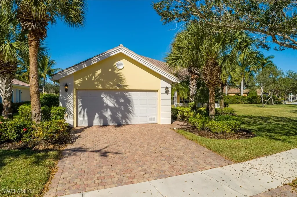 28308 Moray Drive Bonita Springs FL 34135