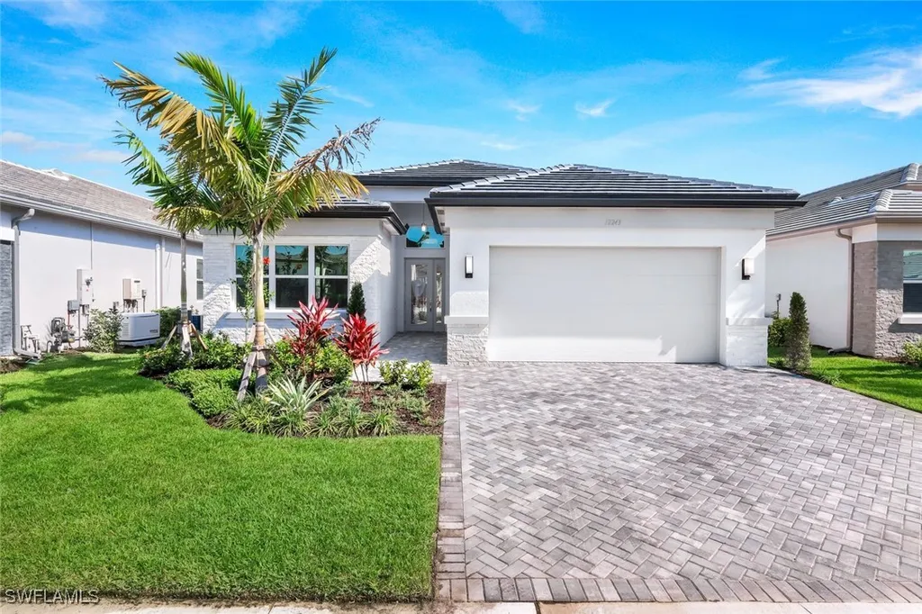 12243 Lotus Avenue Naples FL 34120