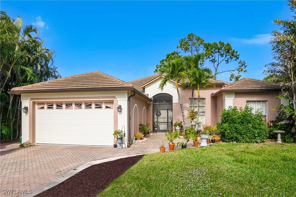 6175 Green Boulevard Naples FL 34116