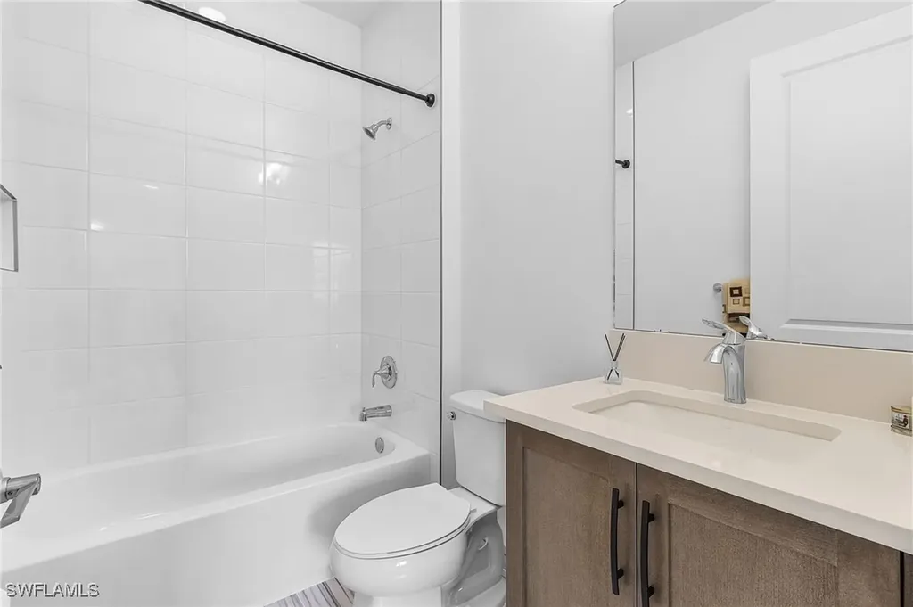 20389 Estero Crossing Boulevard Estero FL 33928