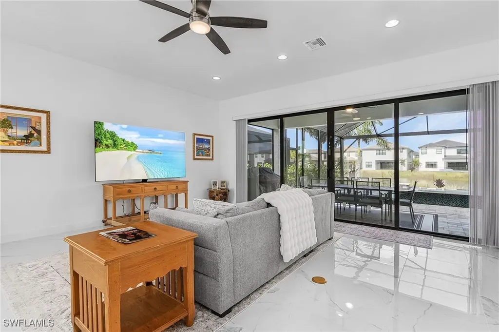 20389 Estero Crossing Boulevard Estero FL 33928