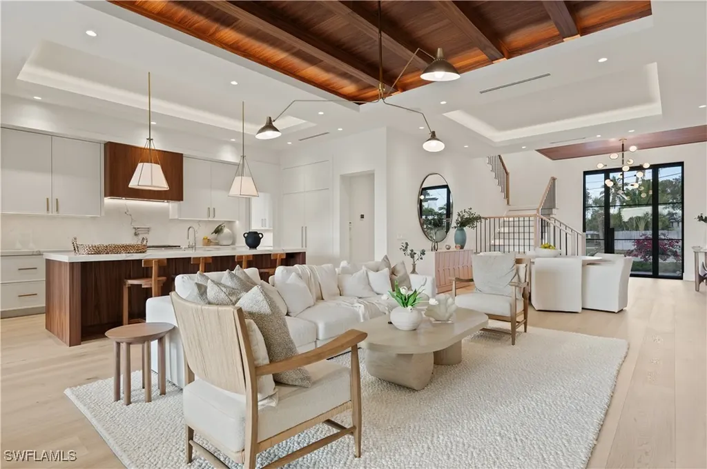 1199 12th Street N Naples FL 34102