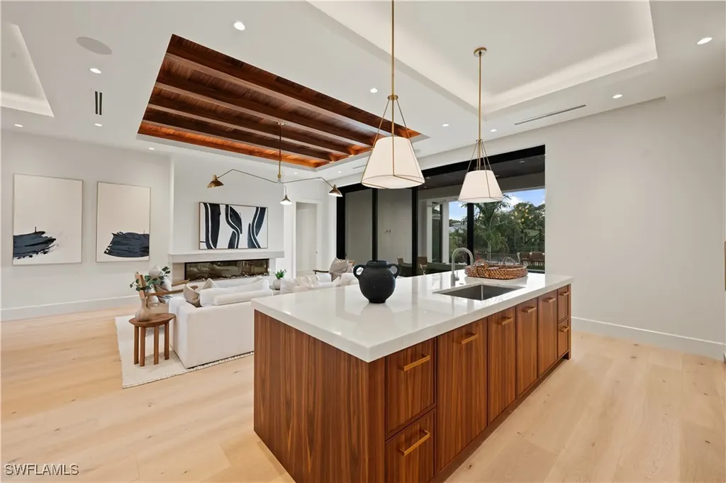 1199 12th Street N Naples FL 34102