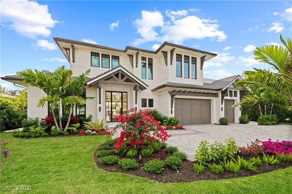 1199 12th Street N Naples FL 34102