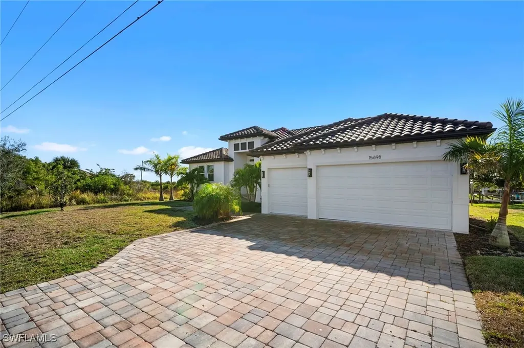 15698 Meacham Circle Port Charlotte FL 33981