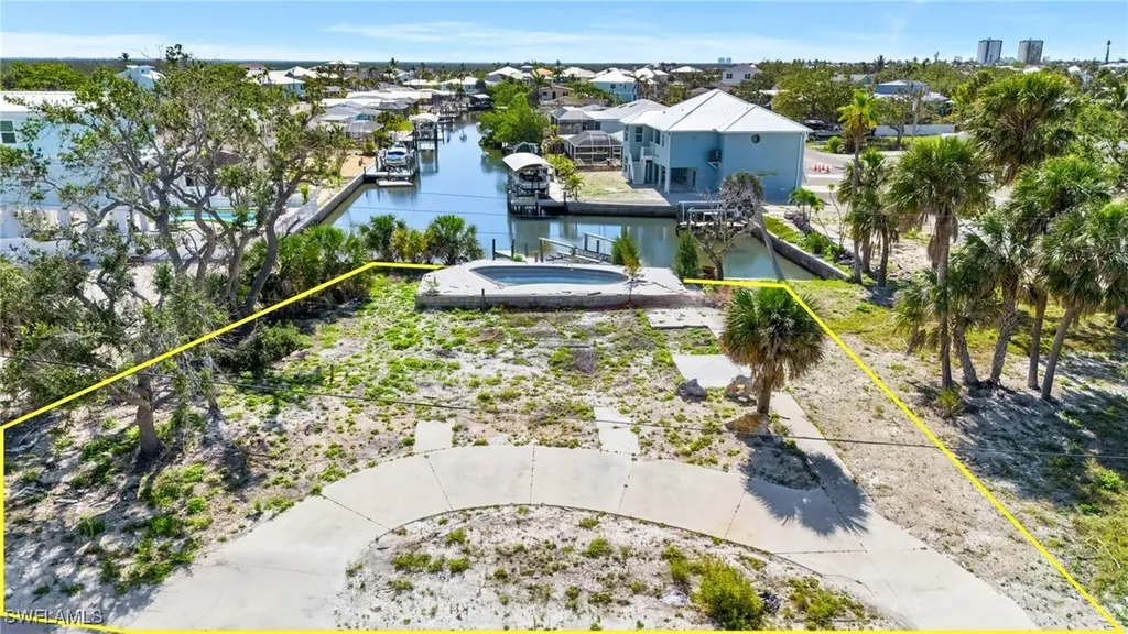 180 Donora Boulevard Fort Myers Beach FL 33931