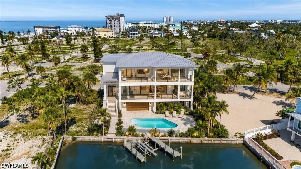 180 Donora Boulevard Fort Myers Beach FL 33931