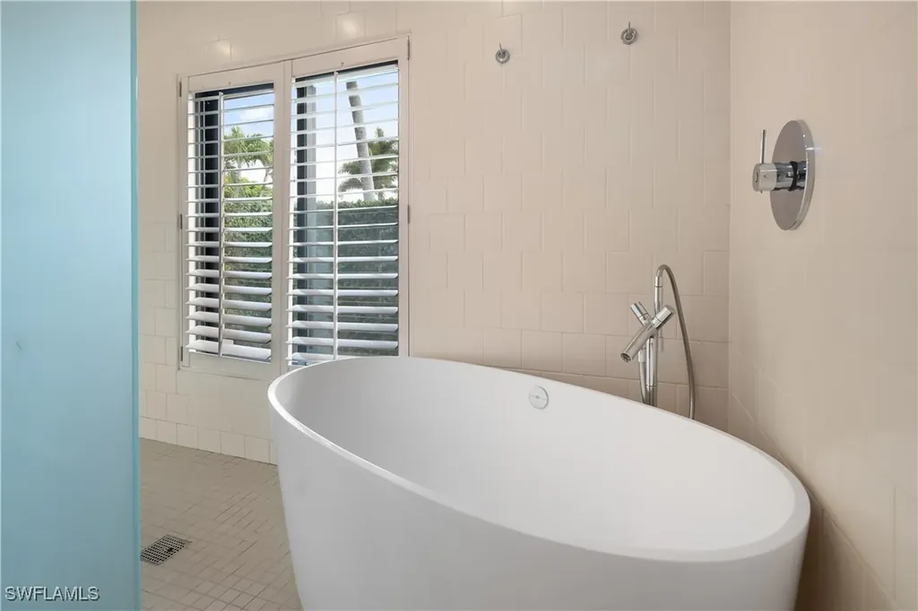 705 Shadow Lake Lane Naples FL 34108