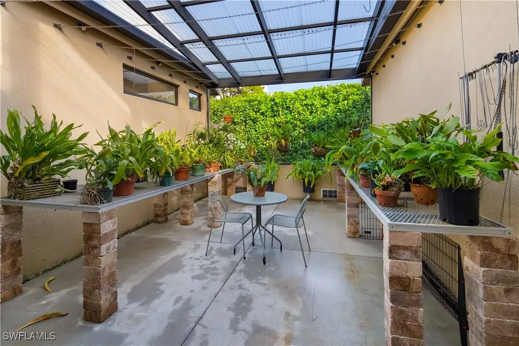 705 Shadow Lake Lane Naples FL 34108