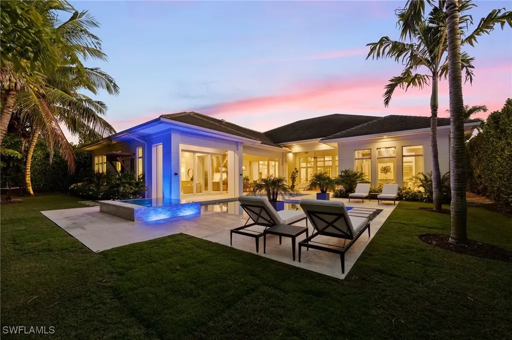 655 Starboard Drive Naples FL 34103