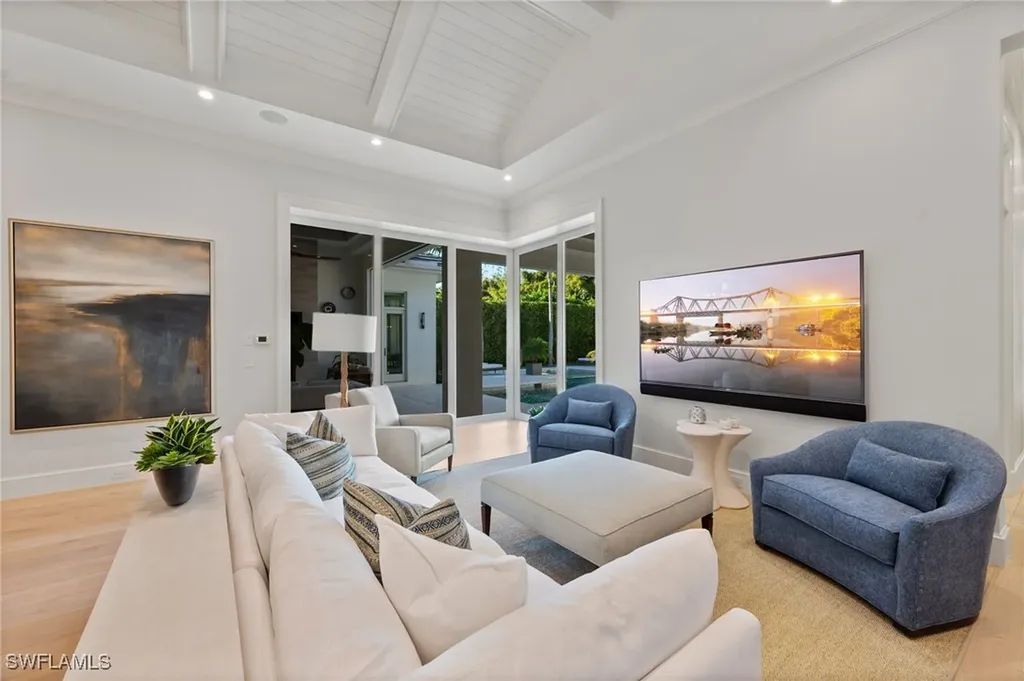 655 Starboard Drive Naples FL 34103