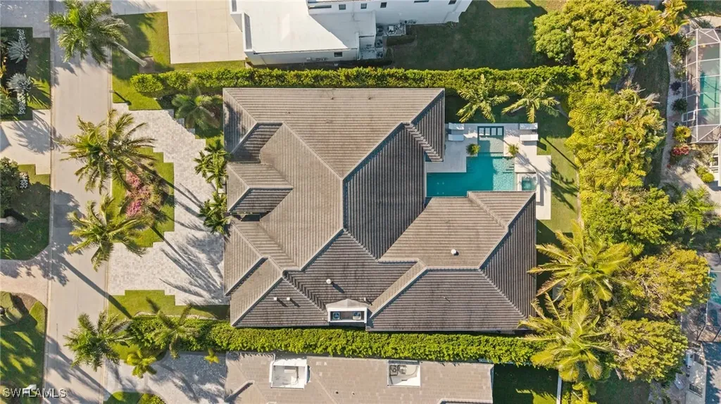 655 Starboard Drive Naples FL 34103