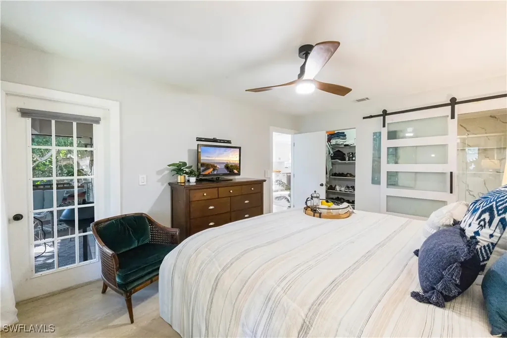 5238 Treetops Drive Naples FL 34113