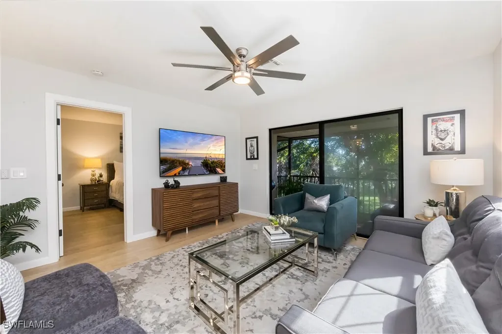 5238 Treetops Drive Naples FL 34113
