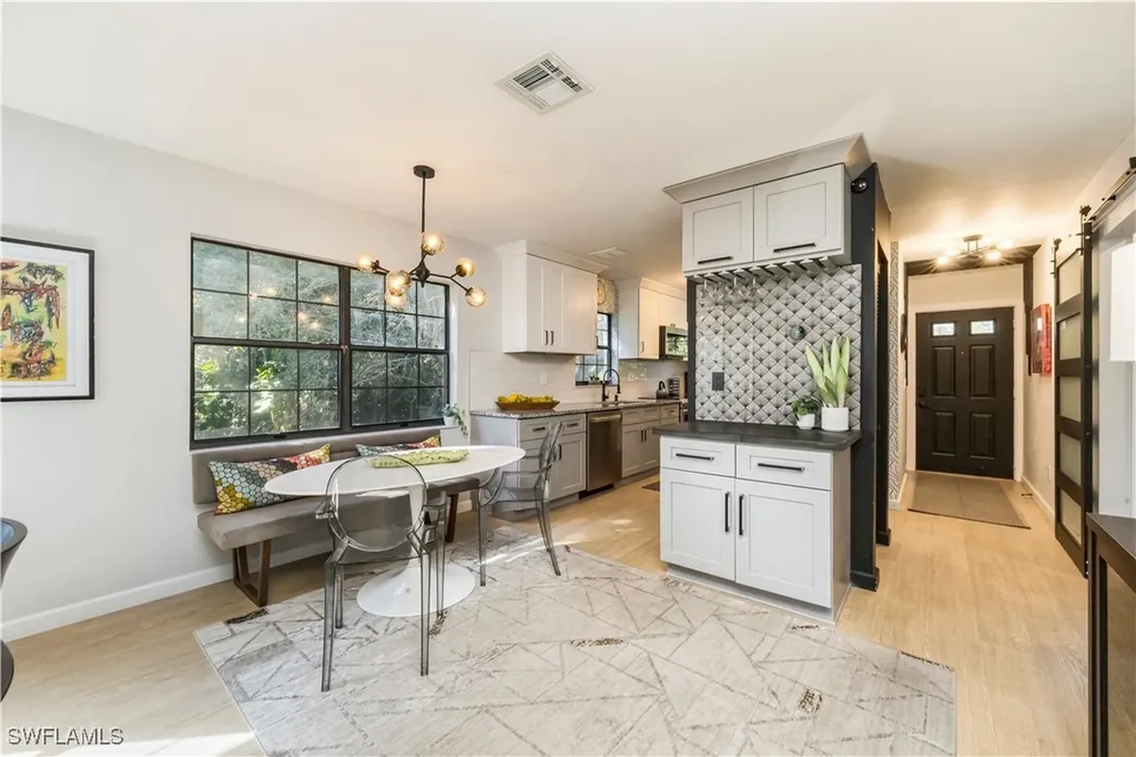 5238 Treetops Drive Naples FL 34113