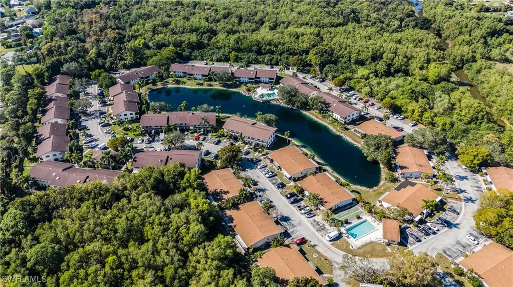5238 Treetops Drive Naples FL 34113