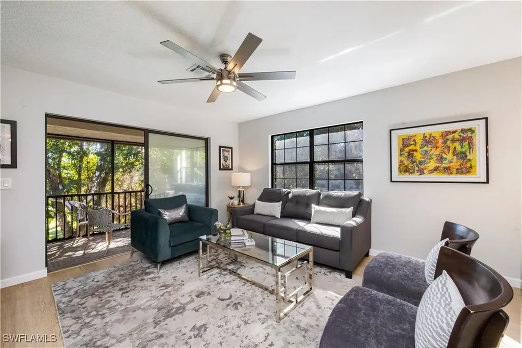 5238 Treetops Drive Naples FL 34113
